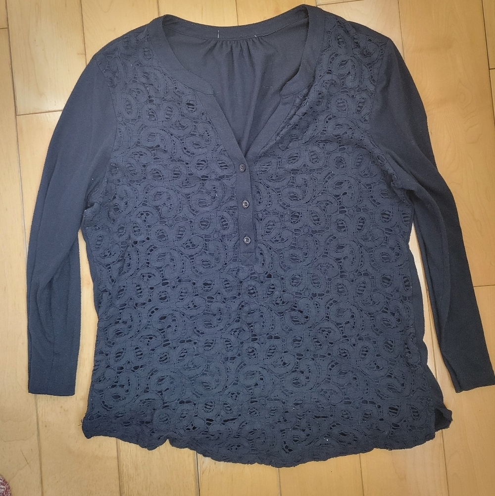 Navy Blue Lace Front Long Sleeve Top Women’s Medium V Neck Button Blouse - Picture 2 of 4